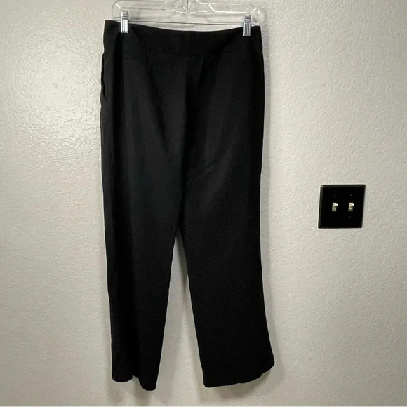 Ann Taylor Cropped Black Wide Leg Trousers Size 6 - Picture 3 of 5